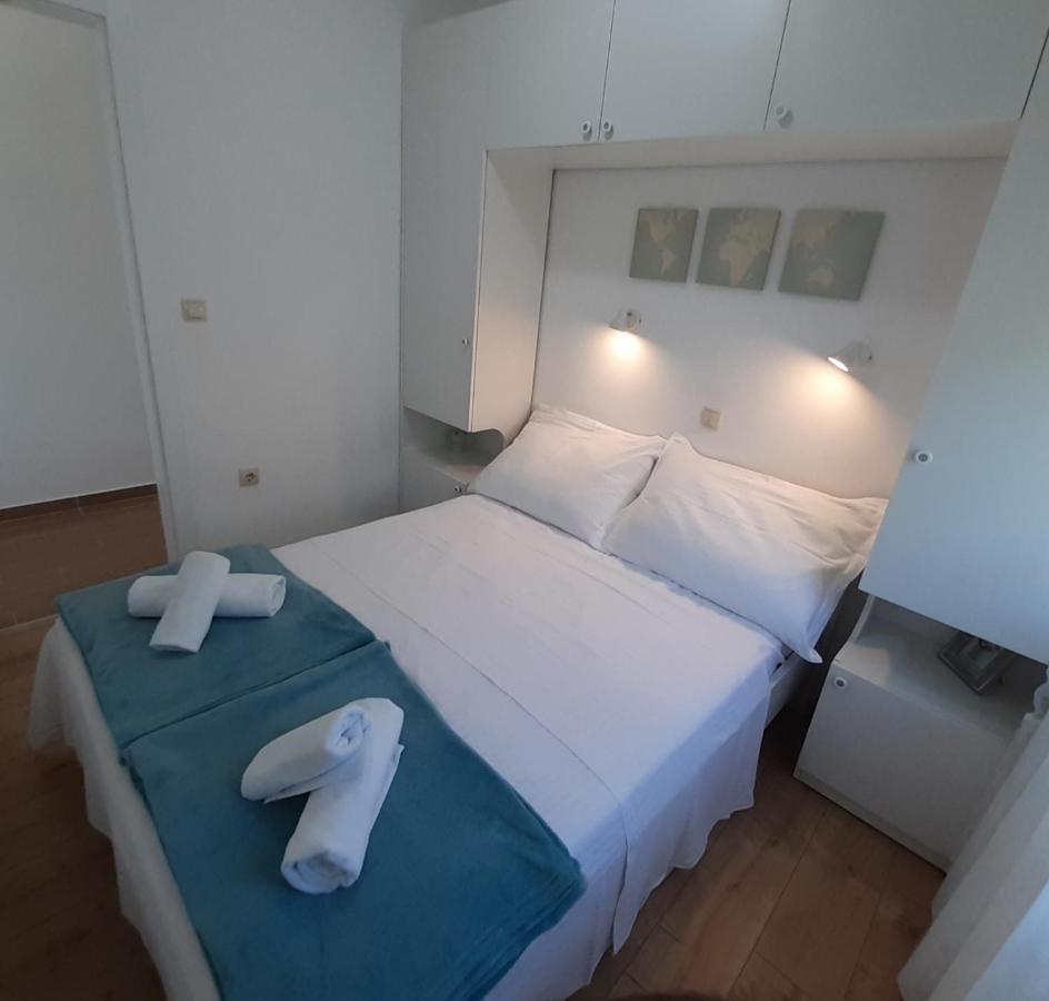 Apartman S Pogledom Ždrelac Buitenkant foto